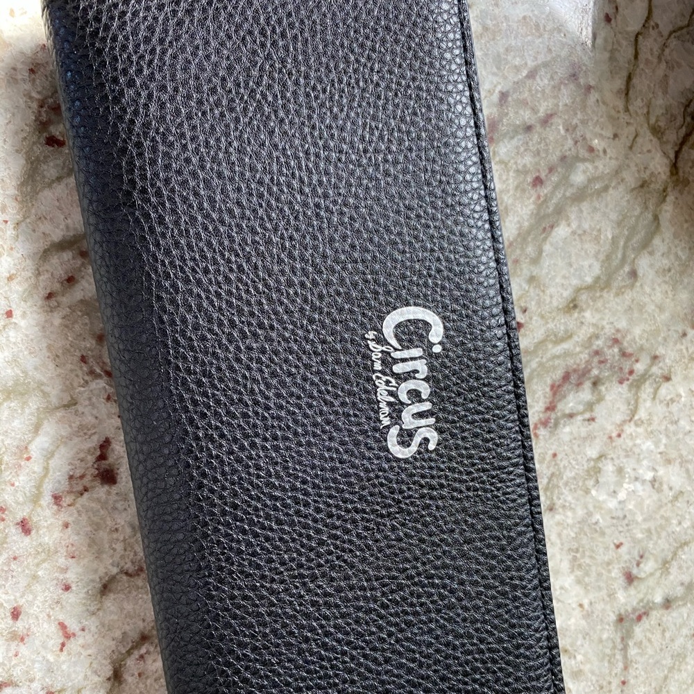Circus Sam Edelman Bifold Niccolla Slim Wallet